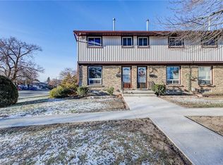 210 Glamis Rd #54, Cambridge, ON N1R6L3