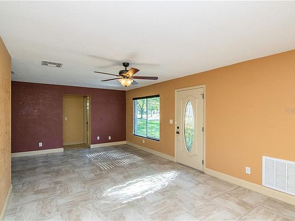 4th image of 2821 Lomond Dr