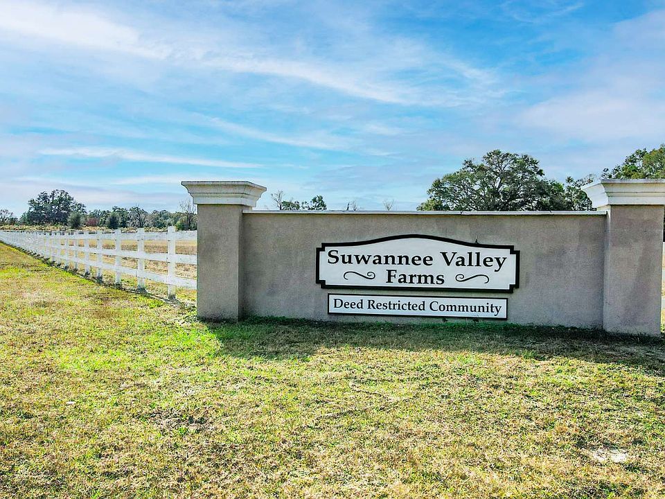 1st image of 0 NW Castlewood Ct Lot 11