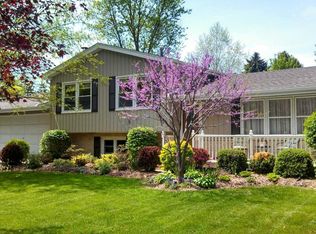 0S364 Jefferson St, Winfield, IL 60190