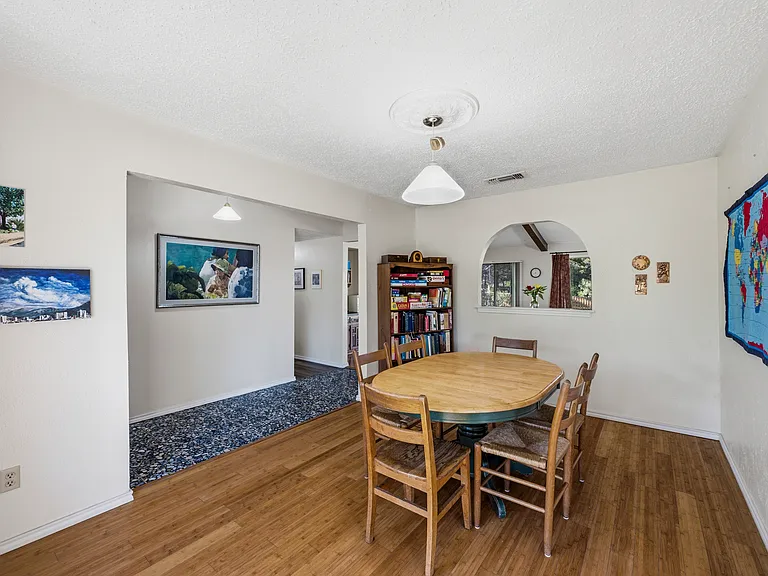 903 Middle Run — Photo 14