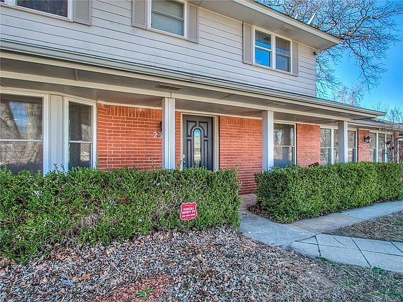 2nd image of 2305 N Markwell Pl