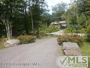 Driveway Entrance