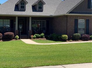 3419 Charleston Dr, Saraland, AL 36571