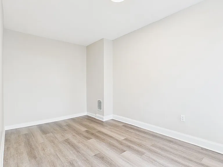 1330 Susquehanna St — Photo 28