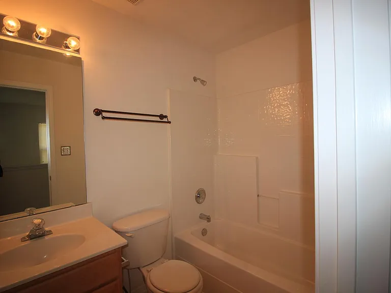 8439 Haines Creek Ln — Photo 14
