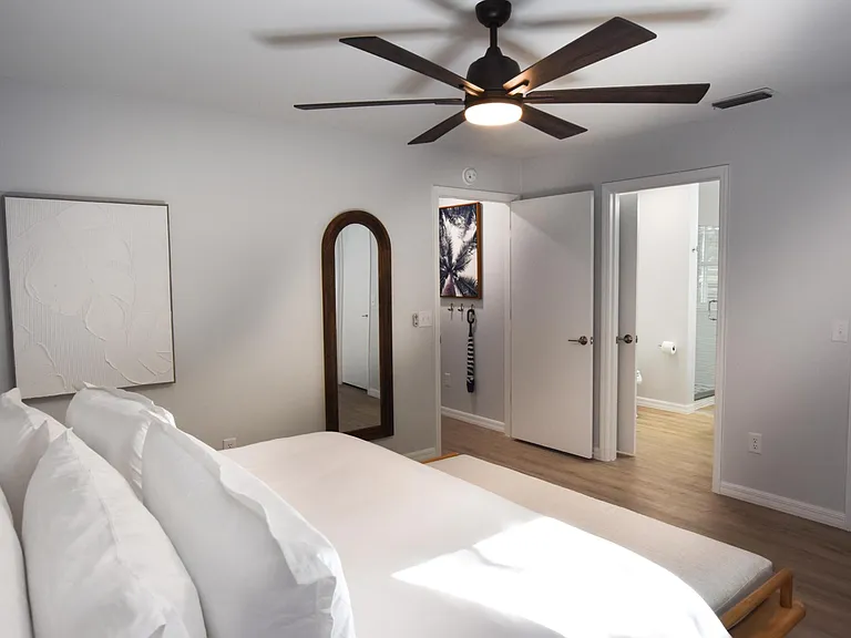 202 Juarez Way — Photo 12