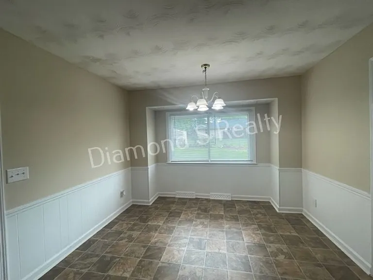 2749 W Buena Vista St — Photo 10