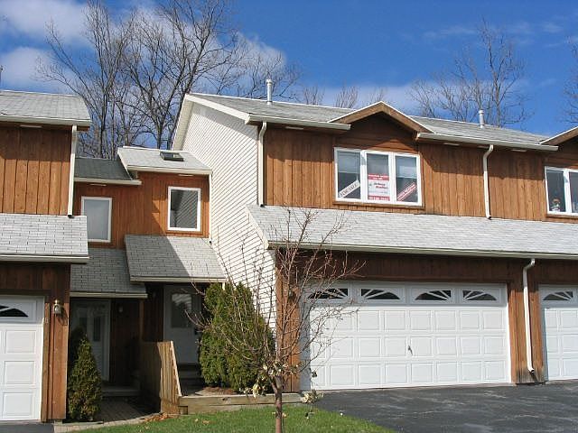 2nd image of 1290 Courtney Dr