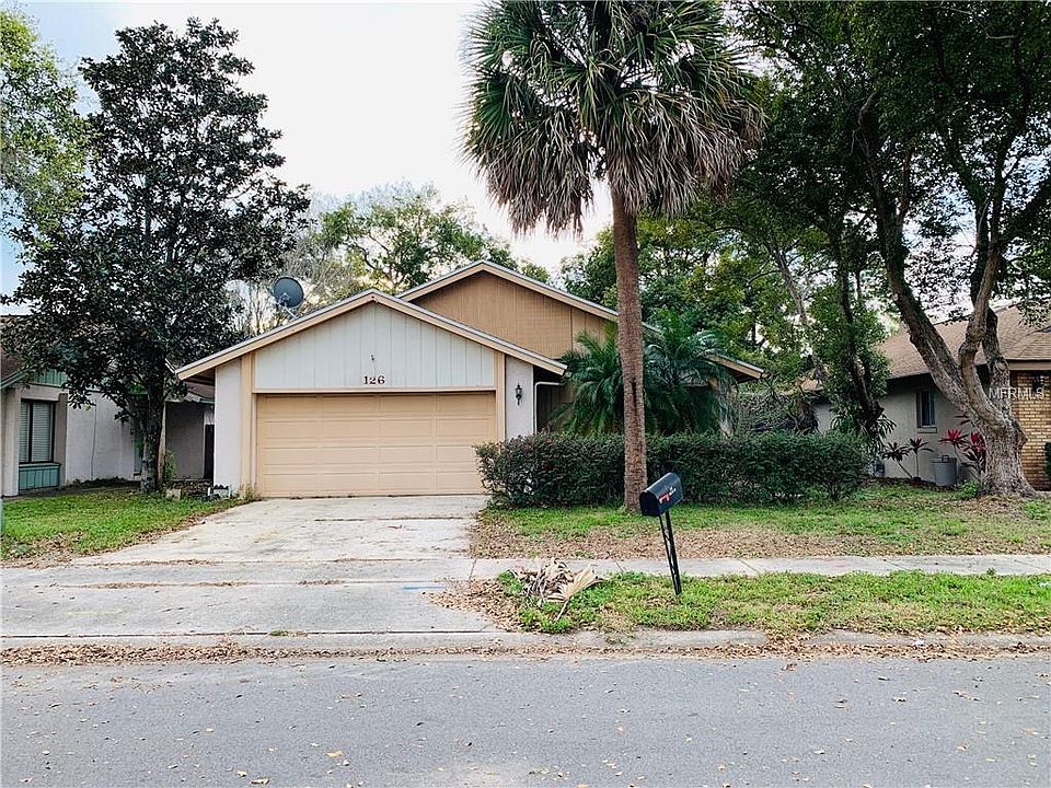 1st image of 126 Holtz Dr