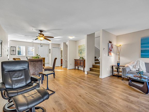 5th image of 245 W 15th St #103