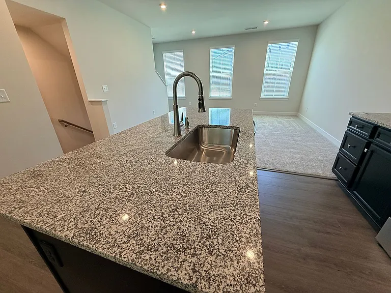 4136 Auburn Oak Ln — Photo 8