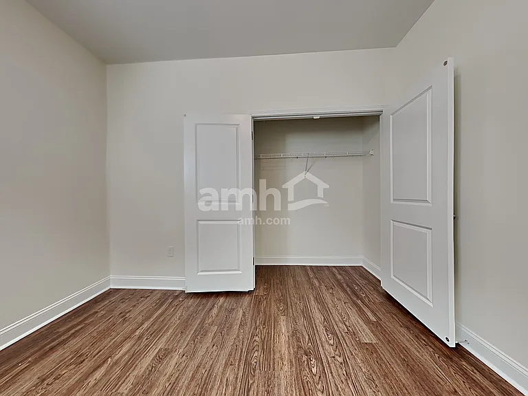 403 Ronter Ct — Photo 14