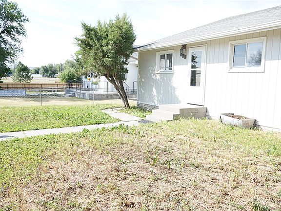 2nd image of 608 S 35th St
