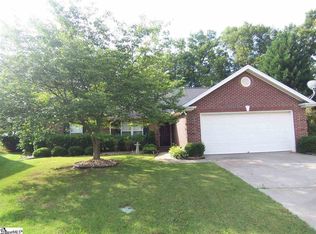 207 Baldwin Pines Ct, Simpsonville, SC 29680