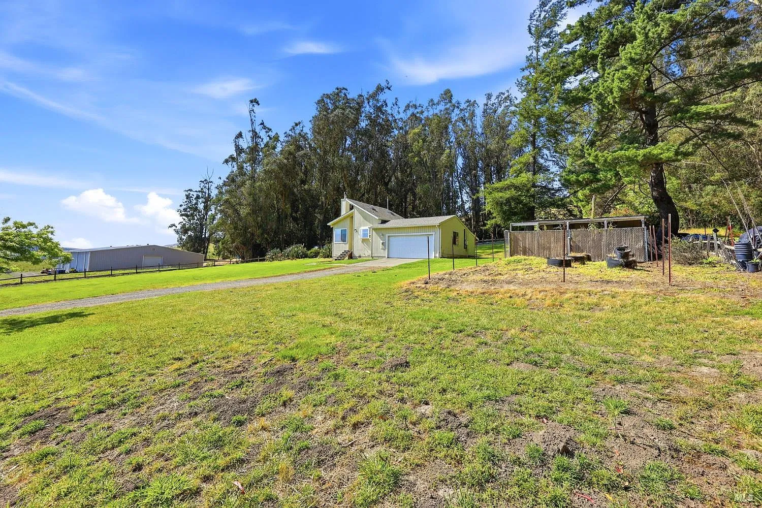 7470 Roblar Road - Photo 3