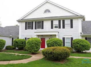 4 Arbor Ct #2, Perrysburg, OH 43551