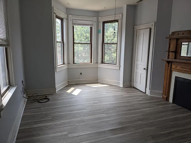 16 Sterrett Ave #2 — Photo 1