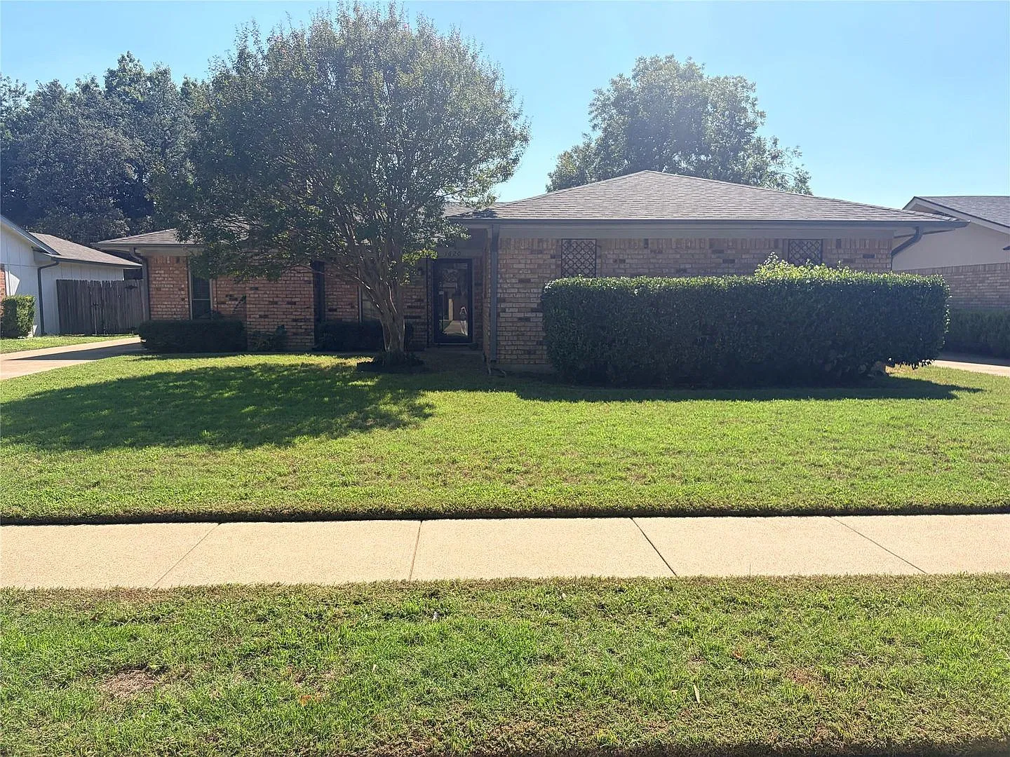 1620 Lexington Place, Bedford, Texas 76022 — Photo 1