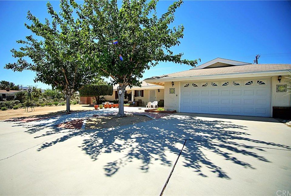 1st image of 57765 Eldorado Dr