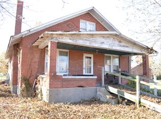 402 Tellman Ave, Belle, MO 65013