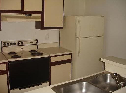 3rd image of 2060 Cascades Blvd Unit 104
