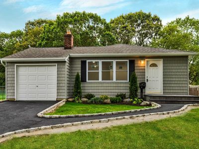 32 Stewart St, Bay Shore, NY, 11706