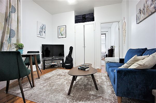 1st image of 330 W 43rd St APT 5