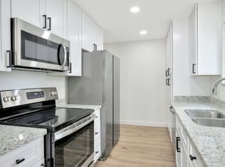 1537 S Maple St APT C, Escondido, CA 92025