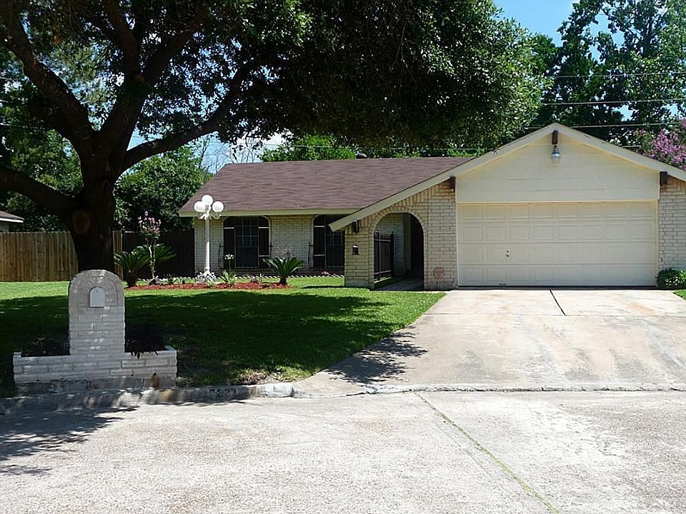 2nd image of 7607 Heron Park Ct