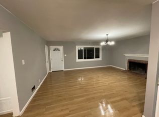 15687 Mondamon Rd, Apple Valley, CA 92307