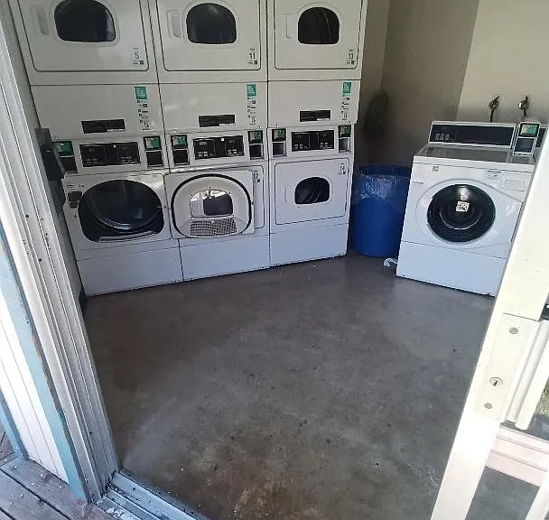 1731 Ellis St #10 — Photo 7
