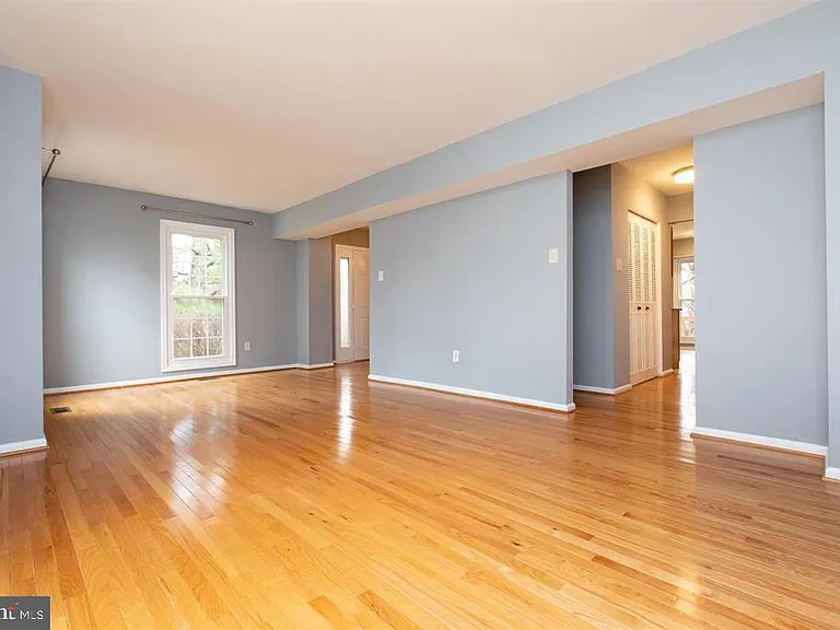10622 Tuppence Ct — Photo 9