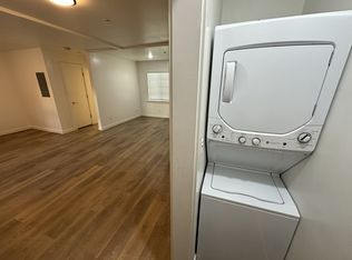 16 W Mission St #5, Santa Barbara, CA 93101