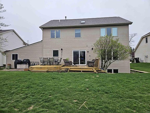 5th image of 6815 Mapleton Dr