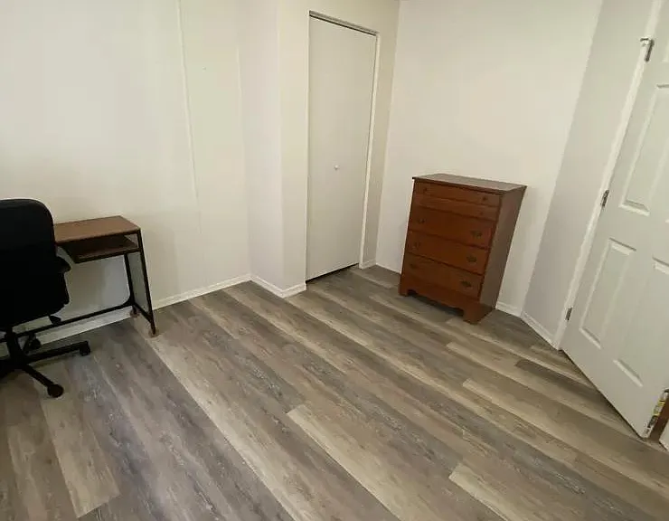 Unit Photo