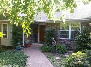 3 Camarzana Ln, Hot Springs, AR 71909