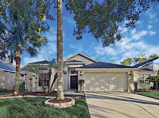 5607 Hawklake Rd, Lithia, FL 33547