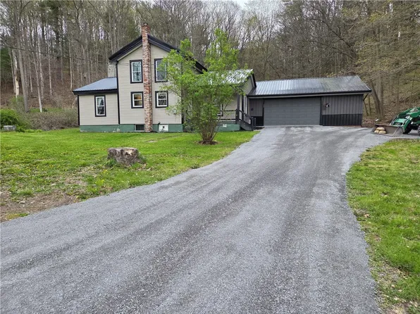 3793 County House Rd, Keuka Park, NY 14478