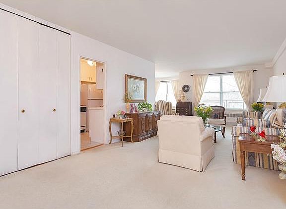5th image of 177 E Hartsdale Ave APT 5N