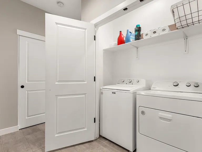 1908 W Lawrence Rd #2 — Photo 16