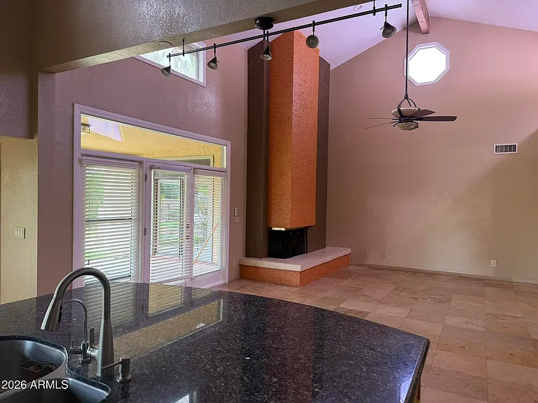 8377 E Thoroughbred Trl — Photo 4