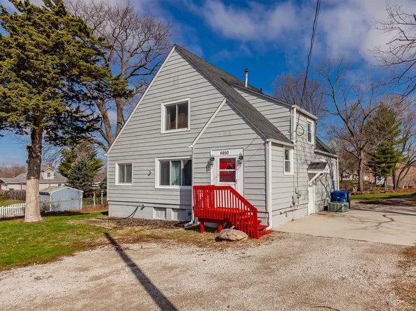 4650 Hubbell Ave, Des Moines, IA 50317