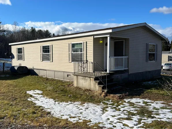 499 Augusta Road #49, Winslow, ME 04901