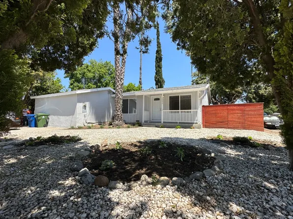 7000 Glade Ave, Canoga Park, CA 91303