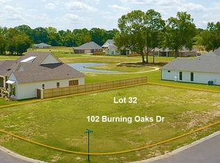 102 Burning Oaks Dr, Carencro, LA 70520