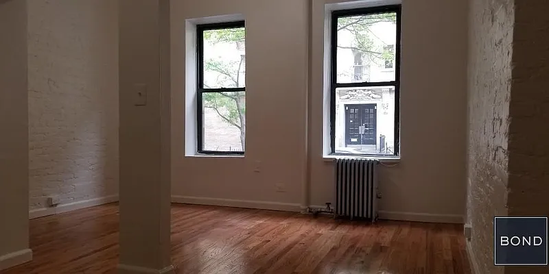 Rented by Bond New York | media 12