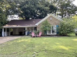 742 Cumberland Cv, Southaven, MS 38671