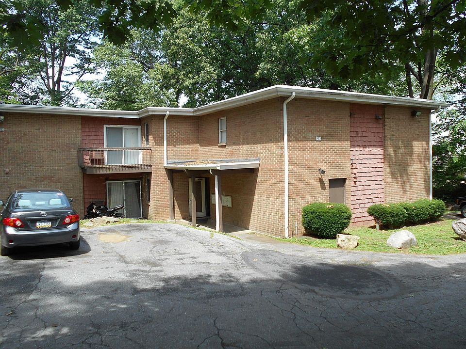 Apartment Building