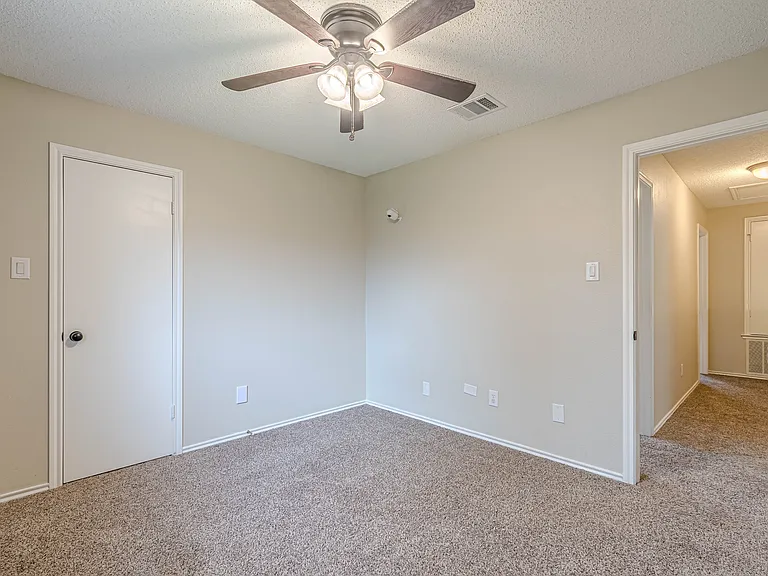 11907 Altamonte Oaks — Photo 27